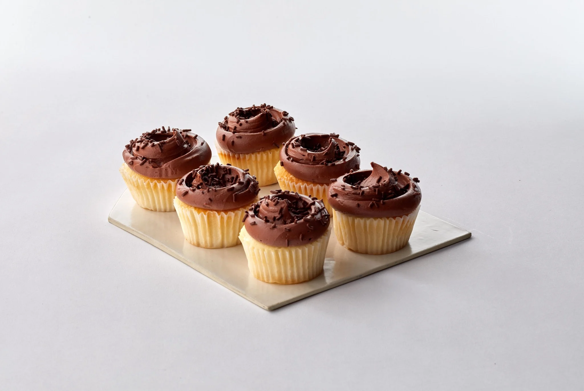 Classic Vanilla Cupcakes - Local - Image 3