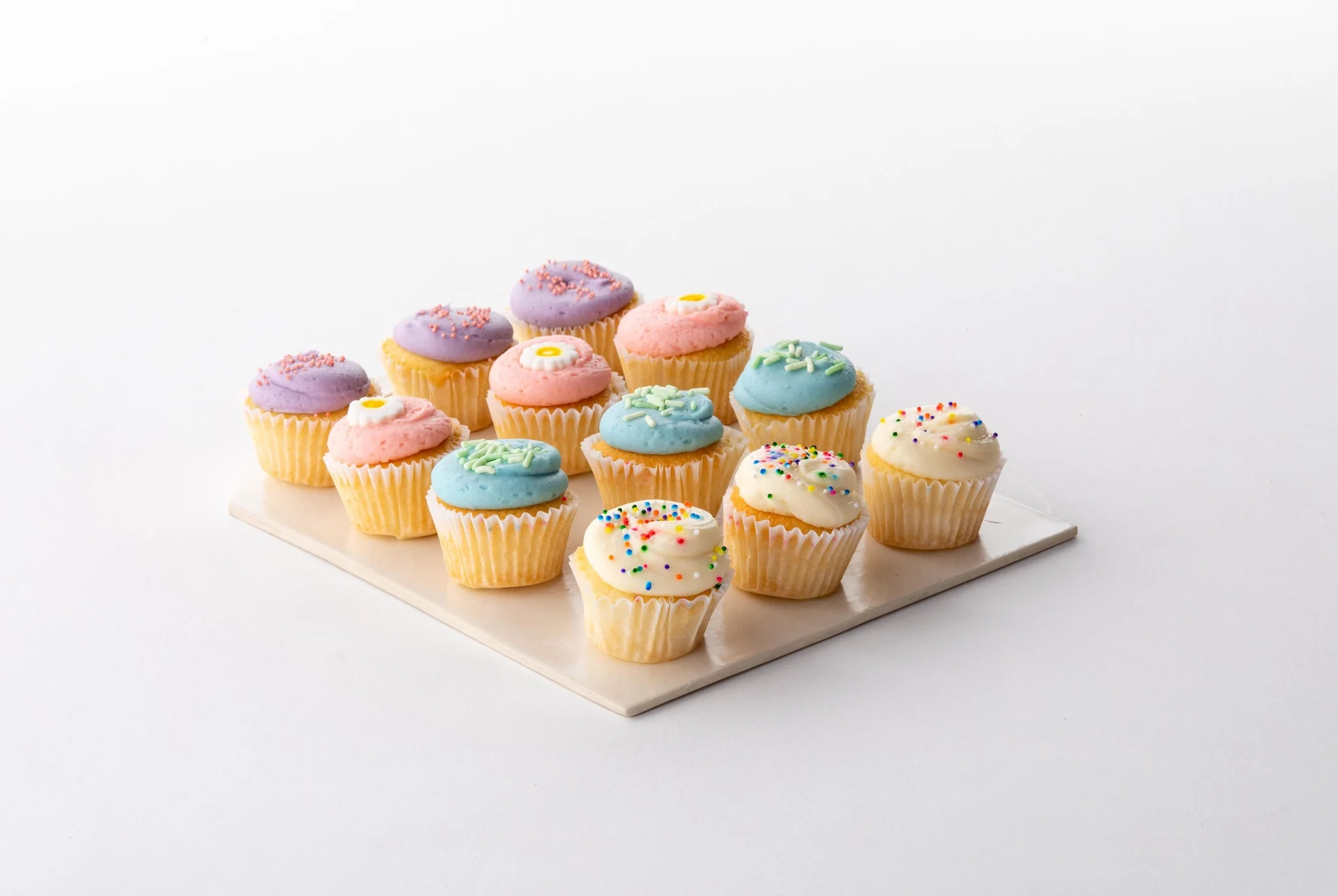 Classic Vanilla Mini Cupcakes - Image 2